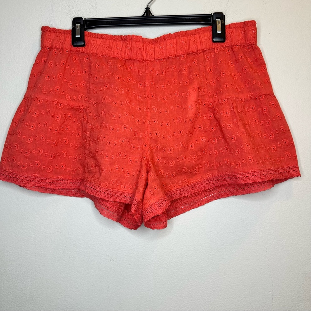 Anthropologie Embroidered Flowers Coral 100% Cotton Elastic Waist Shorts Size M